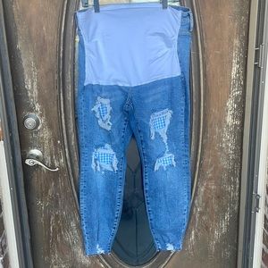 Judy Blue Maternity Jeans! 16W Maternity